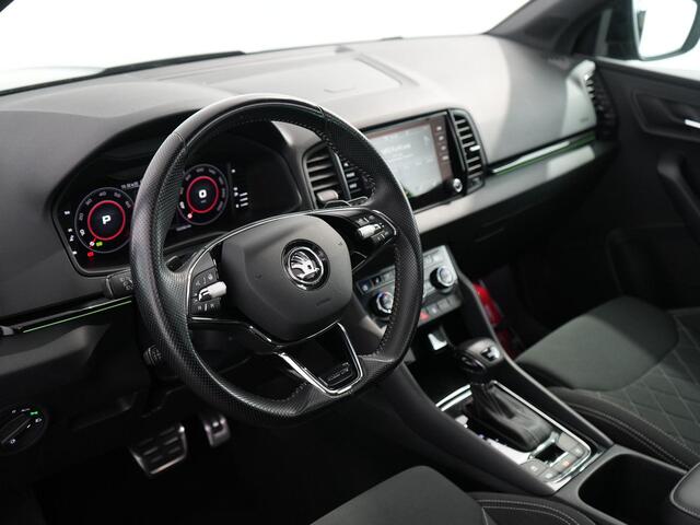 Skoda Karoq 1.5 TSI ACT Sportline Business | Pano | Zwenkhaak | Winterpakket | Camera | ACC |