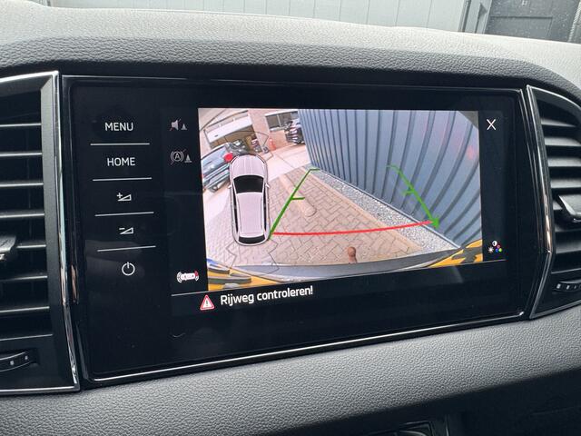 Skoda Karoq 1.5 TSI ACT Style Business | Trekhaak wegkl. | Camera | Canton | Groot Navi | Prijs Rijklaar!!
