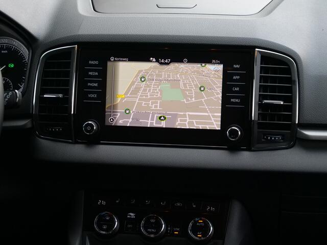 Skoda Karoq 1.5 TSI ACT 150pk Business Edition Automaat Navigatie / LED / Trekhaak / Climate Control