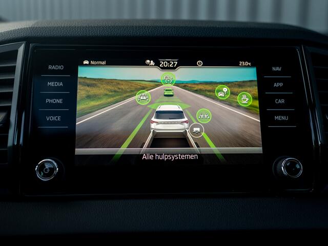 Skoda Karoq 1.5 TSI ACT Sportline Business | Panodak | Trekhaak wegkl. | Stoel geheugen | Leder | Prijs Rijklaar!!