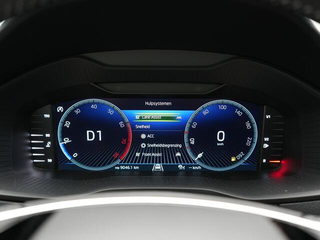 Skoda Karoq 1.5 TSI ACT Sportline Facelift Model 150pk DSG Dealer O.H | Trekhaak Af Fabriek | Adaptive Cruise | Crystal LED | Lederen Sportstoelen Memory & Verwarmd | Keyless | Sfeerverlichting | Apple Carplay | Verwarmd Sportstuur | Navigatie | Virtual | DAB |