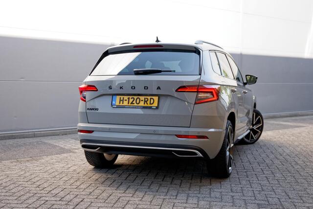 Skoda Karoq 1.5 TSI ACT Sportline Business 19" LM velgen, Sound System, Verwarmbare stoelen, criose control, enz