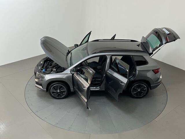 Skoda Karoq 1.5 TSI DSG SPORTLINE TREKHAAK 9.000KM