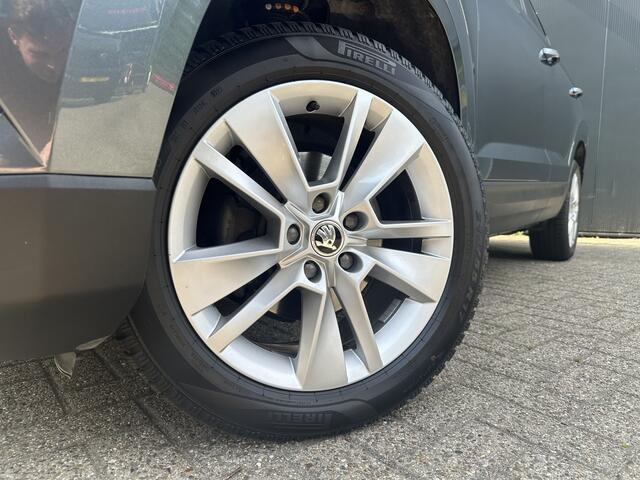 Skoda Karoq 1.5 TSI ACT Style | Trekhaak | Dodehoek