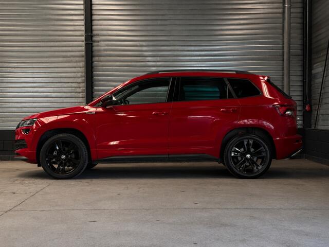 Skoda Karoq 1.5 TSI ACT Sportline | Panodak | Trekhaak | Stoelverwarming |