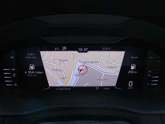 Skoda Karoq 1.0 TSI Clever Edition | APPLE CARPLAY / ANDROID AUTO | ACHTERUITRIJCAMERA | CRUISE CONTROL |