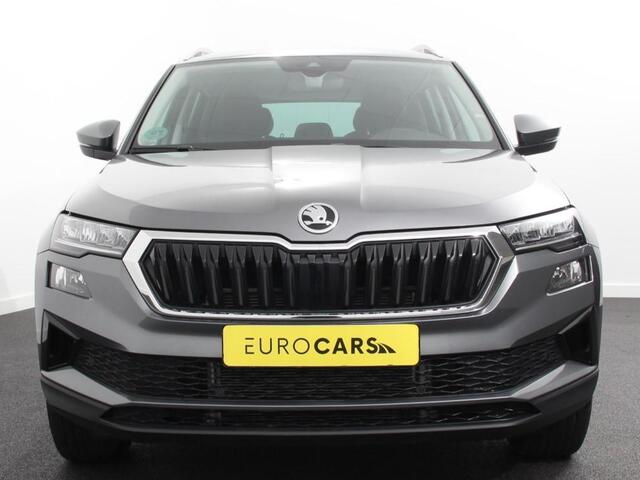 Skoda Karoq 1.5 TSI 150pk DSG Ambition Navigatie Apple Carpla/Android Auto Camera Climate Control Adaptieve Cruise control Lichtmetalen Velgen