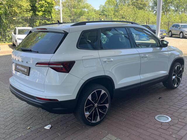 Skoda Karoq 1.5 TSI ACT Ambition / Virtual Cockpit / Stoelverwarming V+A / Achteruitrij camera / Climate control / 18'' LMV