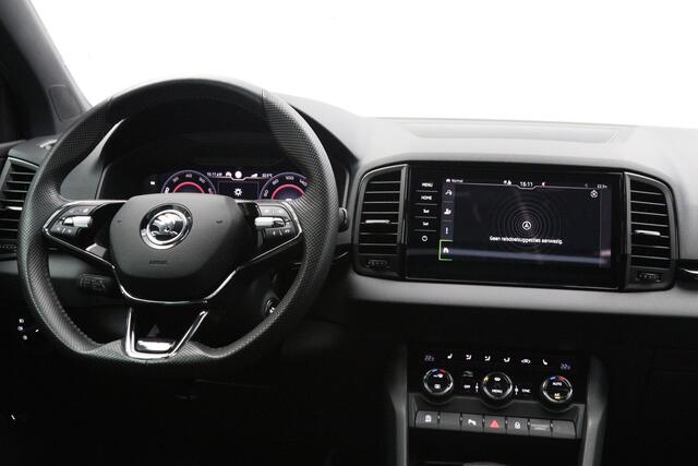 Skoda Karoq 1.5 TSI 150 PK ACT Sportline Automaat, Panoramadak, Canton Sound, Adap. Cruise Control, Stoelverwarming