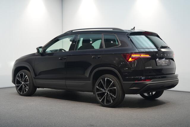 Skoda Karoq 1.5 TSI ACT Business Edition ? NL AUTO ? 19" ? TREKHAAK ? CRUISE ? LED ? NAP