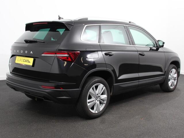 Skoda Karoq 1.5 TSI 150pk DSG ACT Selection DEMO ! Navigatie Apple Carplay/Android Auto Camera Parkeer sensoren Adaptieve Cruise Control Lichtmetalen Velgen Digitale Cockpit