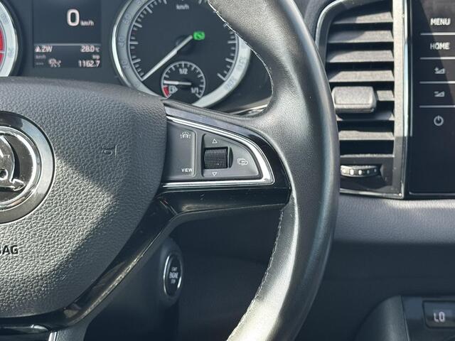 Skoda Karoq 1.5 TSI ACT Style Business / Navigatie + Apple Carplay/Android Auto / Elek. Schuif-/Kanteldak / Cruise Control / Keyless Entry & Start