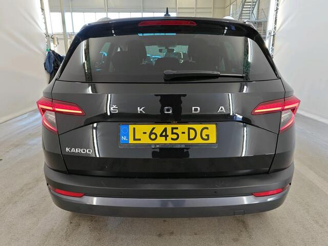 Skoda Karoq 1.5 TSI ACT Business Ed. Plus Panoramadak Camera Zwenk-Trekhaak Full-Led