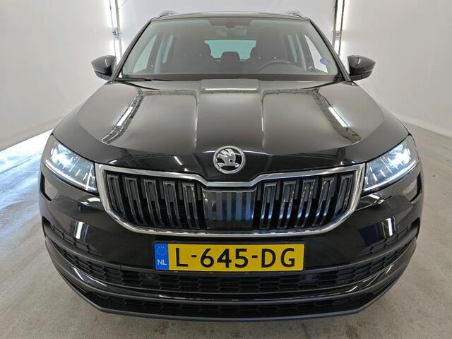 Skoda Karoq 1.5 TSI ACT Business Ed. Plus Panoramadak Camera Zwenk-Trekhaak Full-Led