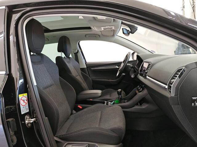 Skoda Karoq 1.5 TSI ACT Business Ed. Plus Panoramadak Camera Zwenk-Trekhaak Full-Led