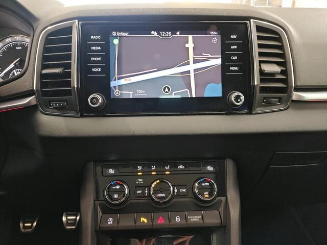 Skoda Karoq 1.5 TSI ACT Business Ed. Plus Panoramadak Camera Zwenk-Trekhaak Full-Led