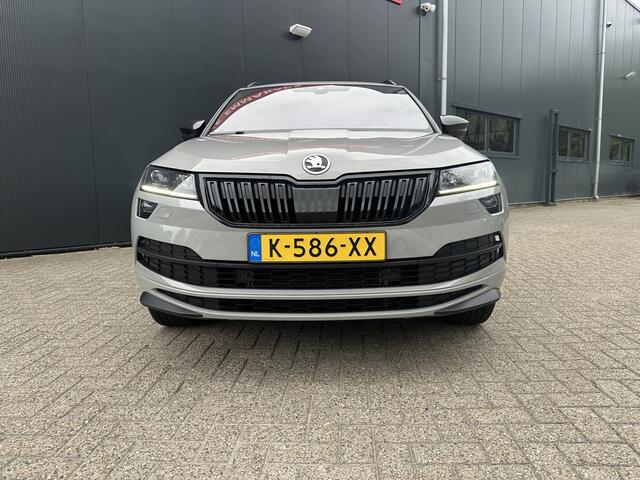 Skoda Karoq 1.5 TSI ACT Sportline Business | Trekhaak | Carplay | Navi