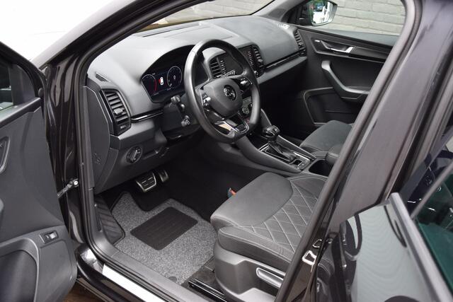Skoda Karoq 1.5 TSI 150PK ACT Sportline Business DSG Automaat | Org. NL | BOVAG Garantie | Adaptive Cruise Control | El. Achterklep | Keyless Entry | Camera | 19'' Velgen |