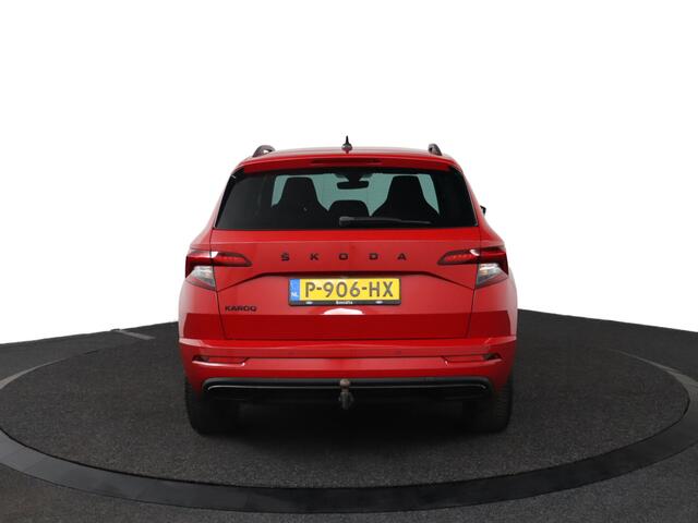 Skoda Karoq 1.5 TSI ACT Sportline Business | Trekhaak | Stoelverwarming | All Season Banden | Navigatie |