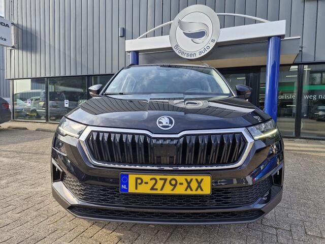 Skoda Karoq 1.5 TSI Business Edition | Automaat | Panoramadak | Trekhaak