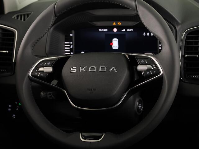 Skoda Karoq 1.5 TSI ACT Business Edition Ultimate | Trekhaak | Stoel- en stuurverwarming | Adaptive cruise control | lichtemetalen velgen 18" |
