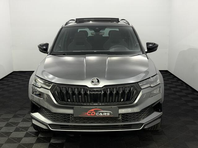 Skoda Karoq 1.5 TSI ACT Sportline Business Panoramadak, Navi, Parkeersensoren, Cruise control, Keyless start, Stoel/stuurverwarming, A start stop .