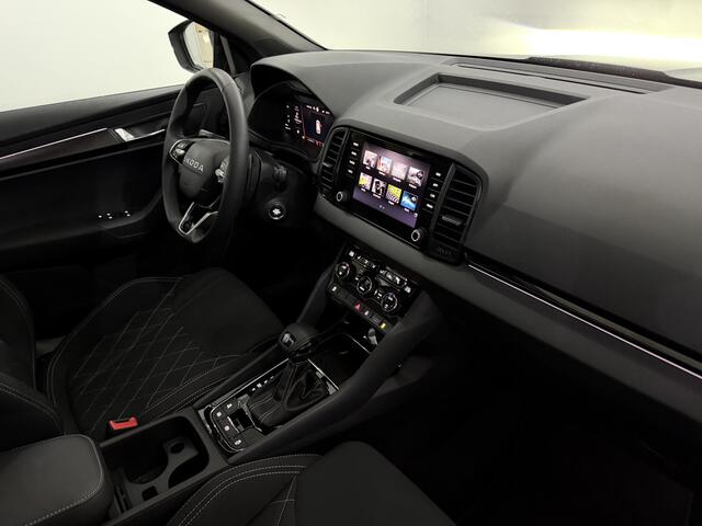 Skoda Karoq 1.5 TSI ACT Sportline Business Panoramadak, Navi, Parkeersensoren, Cruise control, Keyless start, Stoel/stuurverwarming, A start stop .