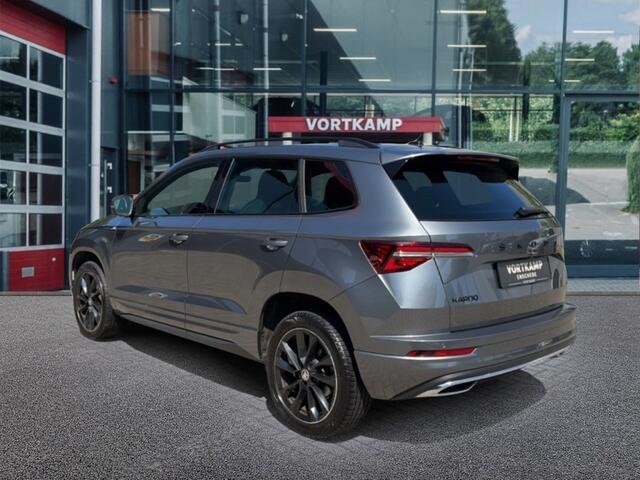 Skoda Karoq 1.5 TSI DSG SPORTLINE TREKHAAK/PANO-DAK/CAMERA/ELEK-KLEP/ACC/STOELVERW