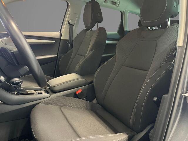 Skoda Karoq 1.5 TSI ACT 150pk DSG Business Edition · Camera · Inklap. Trekhaak · Keyless · Stuur- & Stoelverwarming · Apple/Android Car Play · ACC · Garantie t/m 02-07-2028 of 100.000km