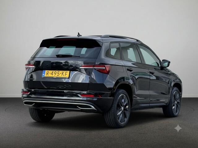 Skoda Karoq 1.5 TSI ACT Sportline Business 150PK DSG | Panorama dak | Clima | PDC | Virtual Cockpit | Stoelverwarming | Adaptieve cruise |