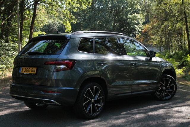Skoda Karoq 1.5 TSI ACT Sportline Business | Trekhaak | Carplay | Elek. klep | Virtual