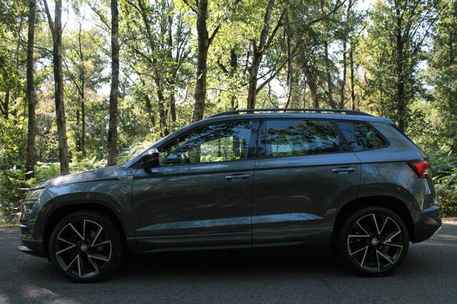 Skoda Karoq 1.5 TSI ACT Sportline Business | Trekhaak | Carplay | Elek. klep | Virtual