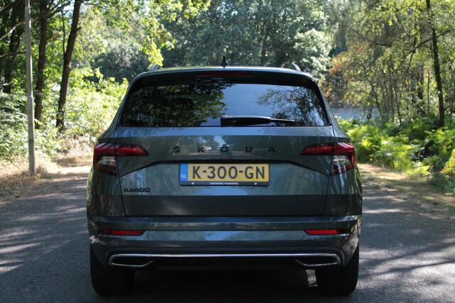 Skoda Karoq 1.5 TSI ACT Sportline Business | Trekhaak | Carplay | Elek. klep | Virtual
