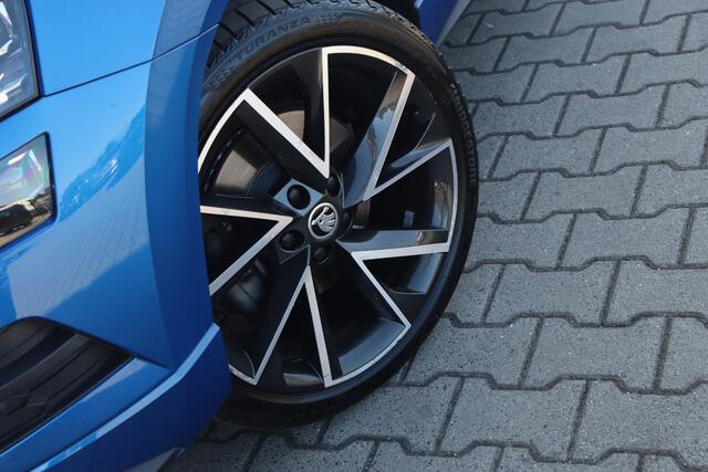 Skoda Karoq 1.5 TSI Sportline | Pano | Camera | 19 Inch |