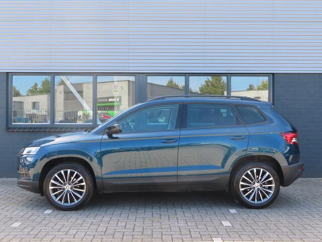 Skoda Karoq 1.5 TSI ACT Style DSG | stoelverwarming | adaptive cruise | full led | parkeersensoren voor + achter | DAB