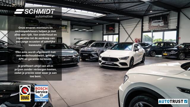 Skoda Karoq 1.5 TSI Sportline Business 150pk DSG | Trekhaak | Panoramadak