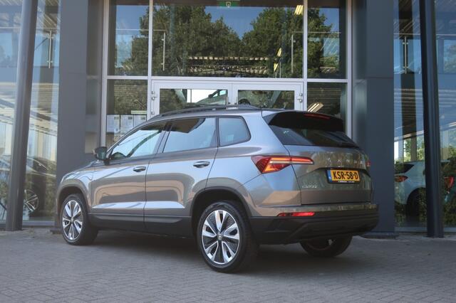 Skoda Karoq 1.5 TSI, Stoelverwarm. voor+achter, Matrix kopl, Keyless, CarPlay/Android etc.