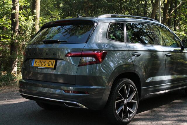 Skoda Karoq 1.5 TSI ACT Sportline Business | Trekhaak | Carplay | Elek. klep | Virtual