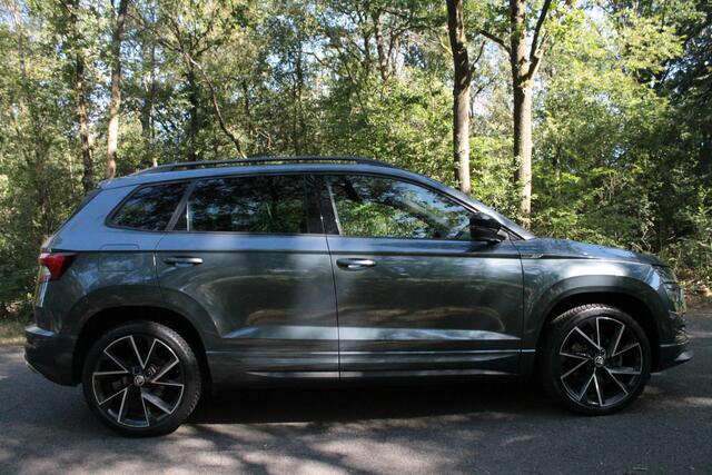 Skoda Karoq 1.5 TSI ACT Sportline Business | Trekhaak | Carplay | Elek. klep | Virtual