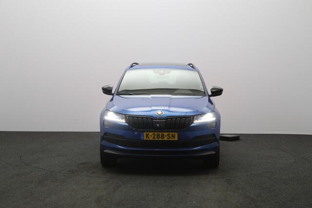 Skoda Karoq 1.5 TSI ACT 150 PK Automaat Sportline BNS, Panoramadak, Keyless, Adap. Cruise Control