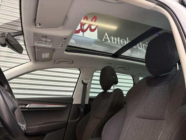 Skoda Karoq 1.5 TSI ACT/PANORAMA/PDC/CAM/19INCH/TREKH/KEY-LESS/ 1e EIG/ENZ