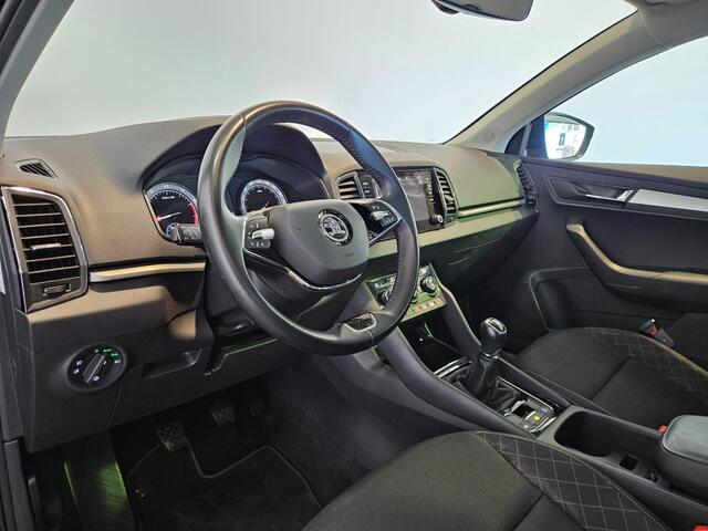 Skoda Karoq 1.0 TSI Business Edition / Navi / CarPlay / NL Auto