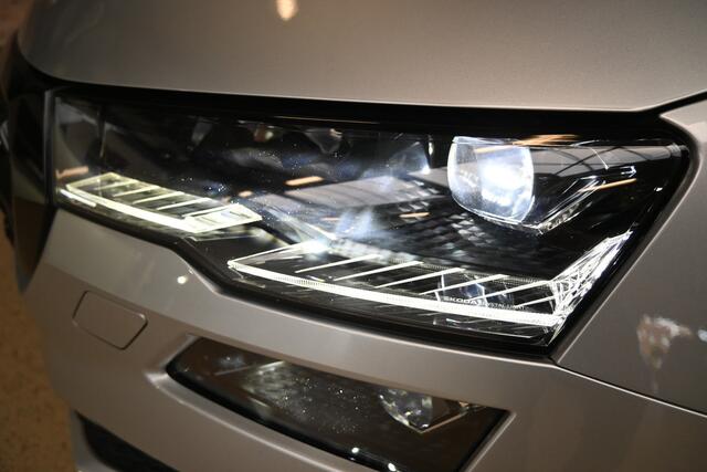 Skoda Karoq 1.5 TSI ACT Sportline Business | Matrix | Camera | Winterpakket | Clima 100% (Dealer) onderhouden label