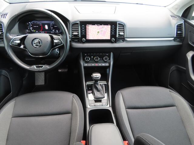 Skoda Karoq 1.5 TSI ACT Business Edition Plus DSG | trekhaak wegklapbaar | verwarmbare voorruit | verwarmbare voorstoelen + achterbank + stuurwiel