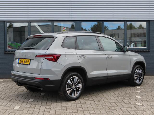 Skoda Karoq 1.5 TSI ACT Business Edition Plus DSG | trekhaak wegklapbaar | verwarmbare voorruit | verwarmbare voorstoelen + achterbank + stuurwiel