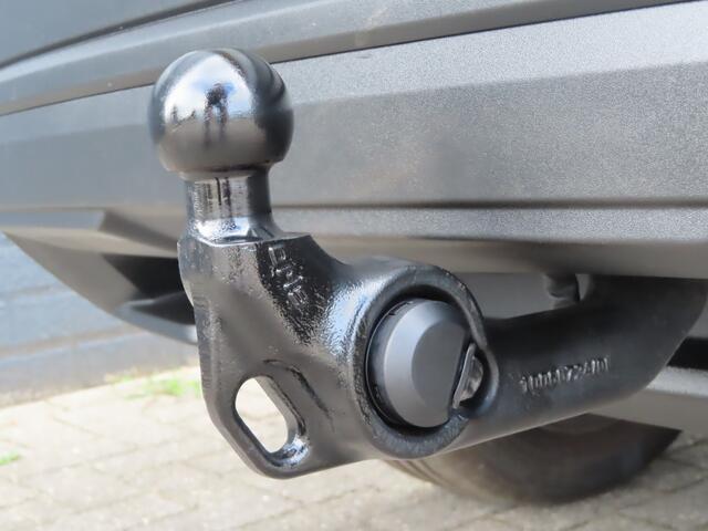 Skoda Karoq 1.5 TSI ACT Business Edition Plus DSG | trekhaak wegklapbaar | verwarmbare voorruit | verwarmbare voorstoelen + achterbank + stuurwiel