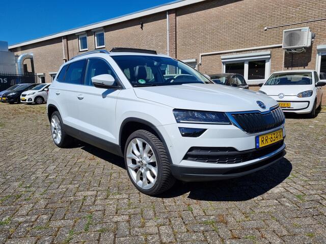 Skoda Karoq 1.5 TSI ACT Style Business ?PANODAK ?CARPLAY ?CANTON SOUND