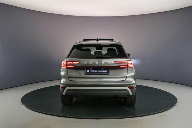 Skoda Kodiaq Business Edition 1.5 TSI PHEV 204pk DSG Automaat Panoramadak, Adaptive cruise control, Elektrische achterklep, Navigatie, Achteruitrijcamera, LED matrix koplampen, Stoelverwarming