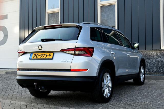 Skoda Kodiaq 1.4 TSI ACT Ambition Business 7p. Rijklaarprijs-Garantie Panoramadak Leder Navigatie Led Trekhaak