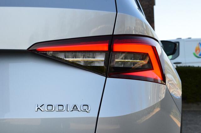 Skoda Kodiaq 1.4 TSI ACT Ambition Business 7p. Rijklaarprijs-Garantie Panoramadak Leder Navigatie Led Trekhaak